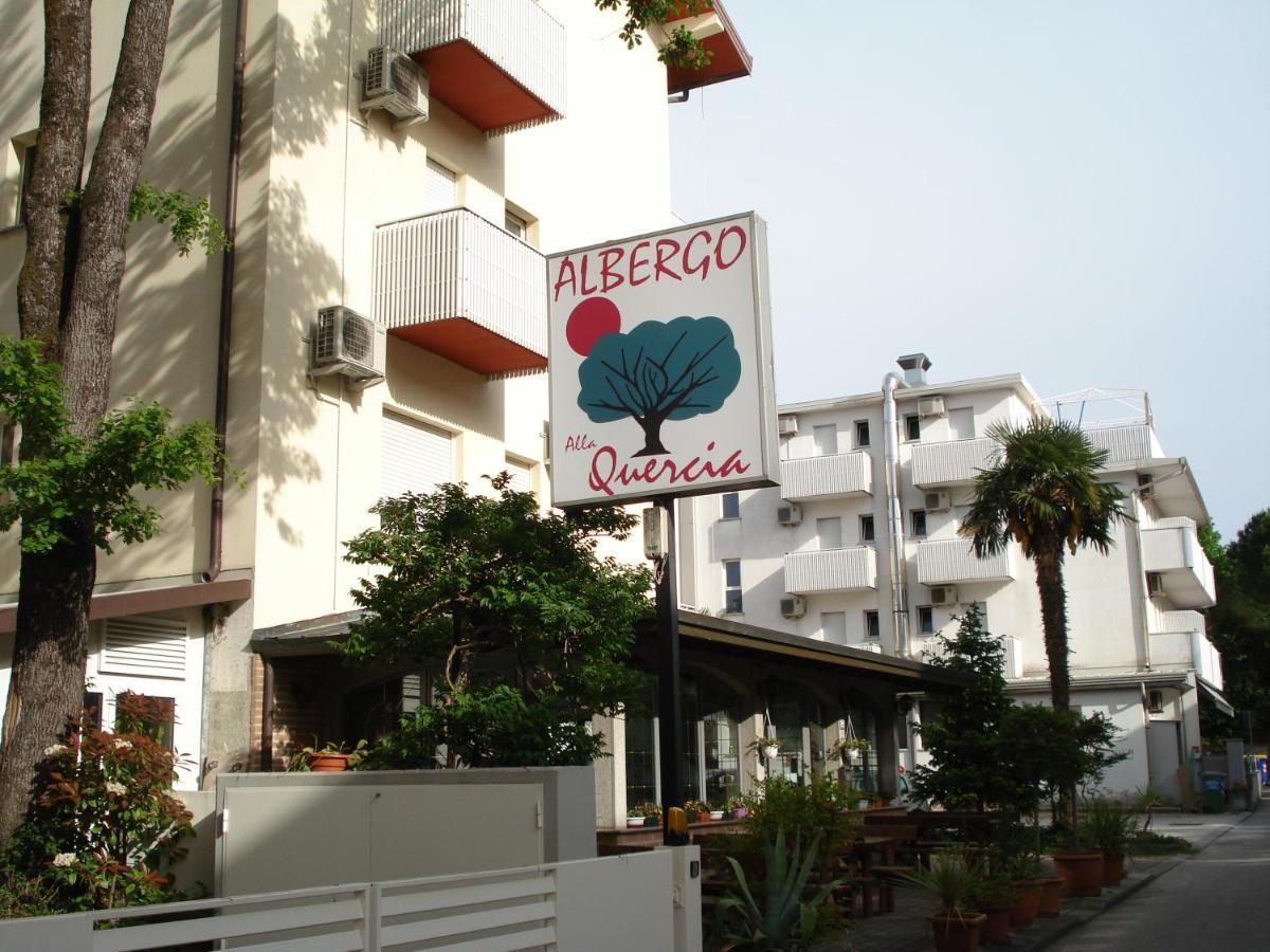 La Quercia Hotel Линяно Сабиадоро Екстериор снимка