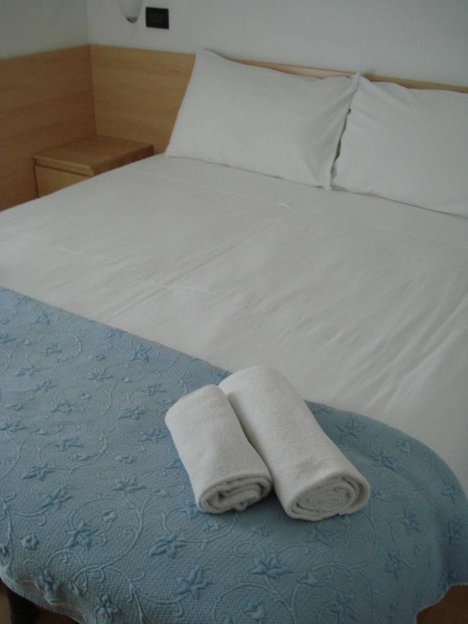 La Quercia Hotel Линяно Сабиадоро Екстериор снимка