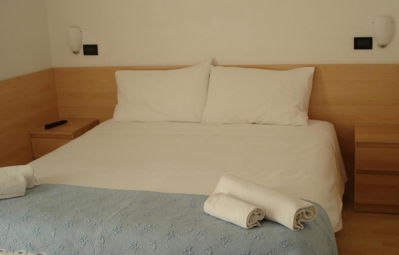 La Quercia Hotel Линяно Сабиадоро Екстериор снимка